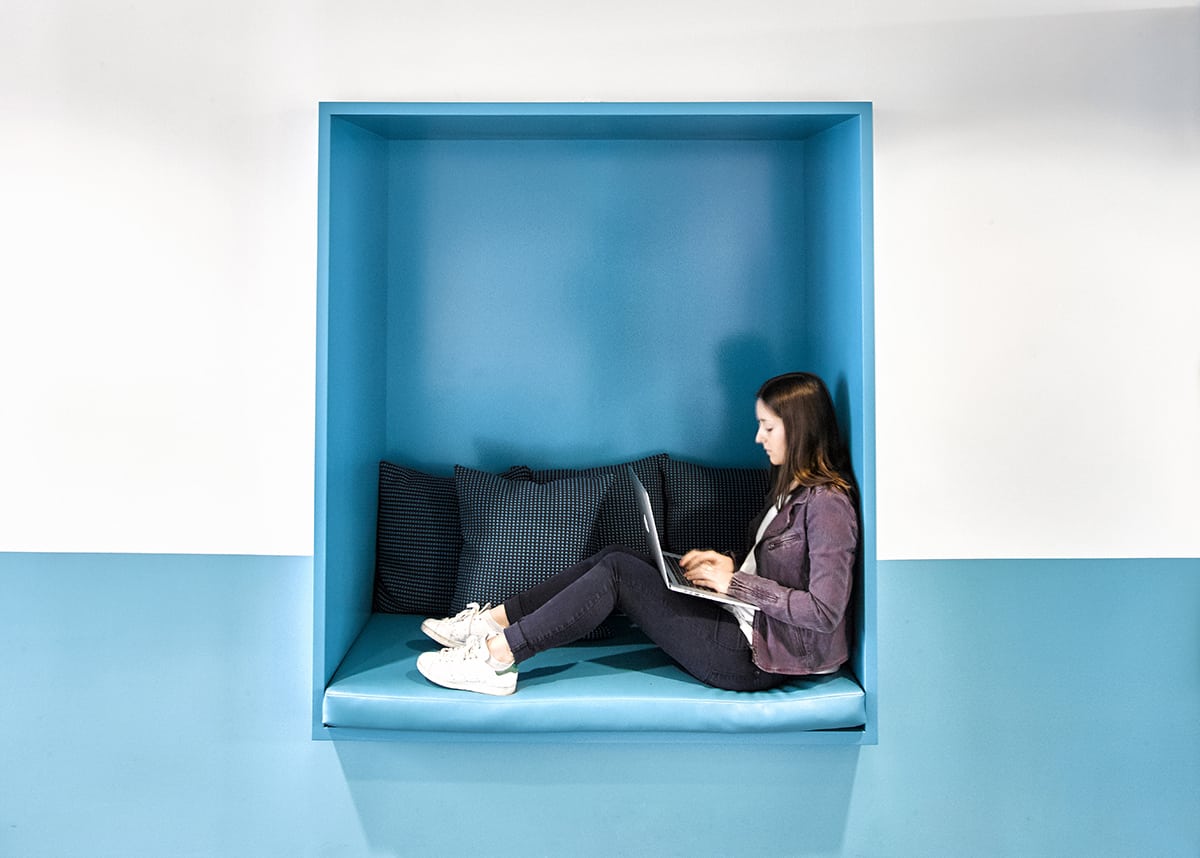 Ghislaine Viñas Barrows