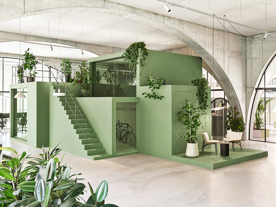 Studioninedots_Wet Beast_02 ©Maarten Willemstein2