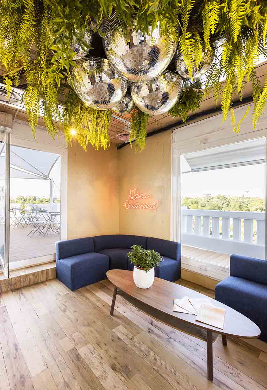 Comet, Madrid In Love