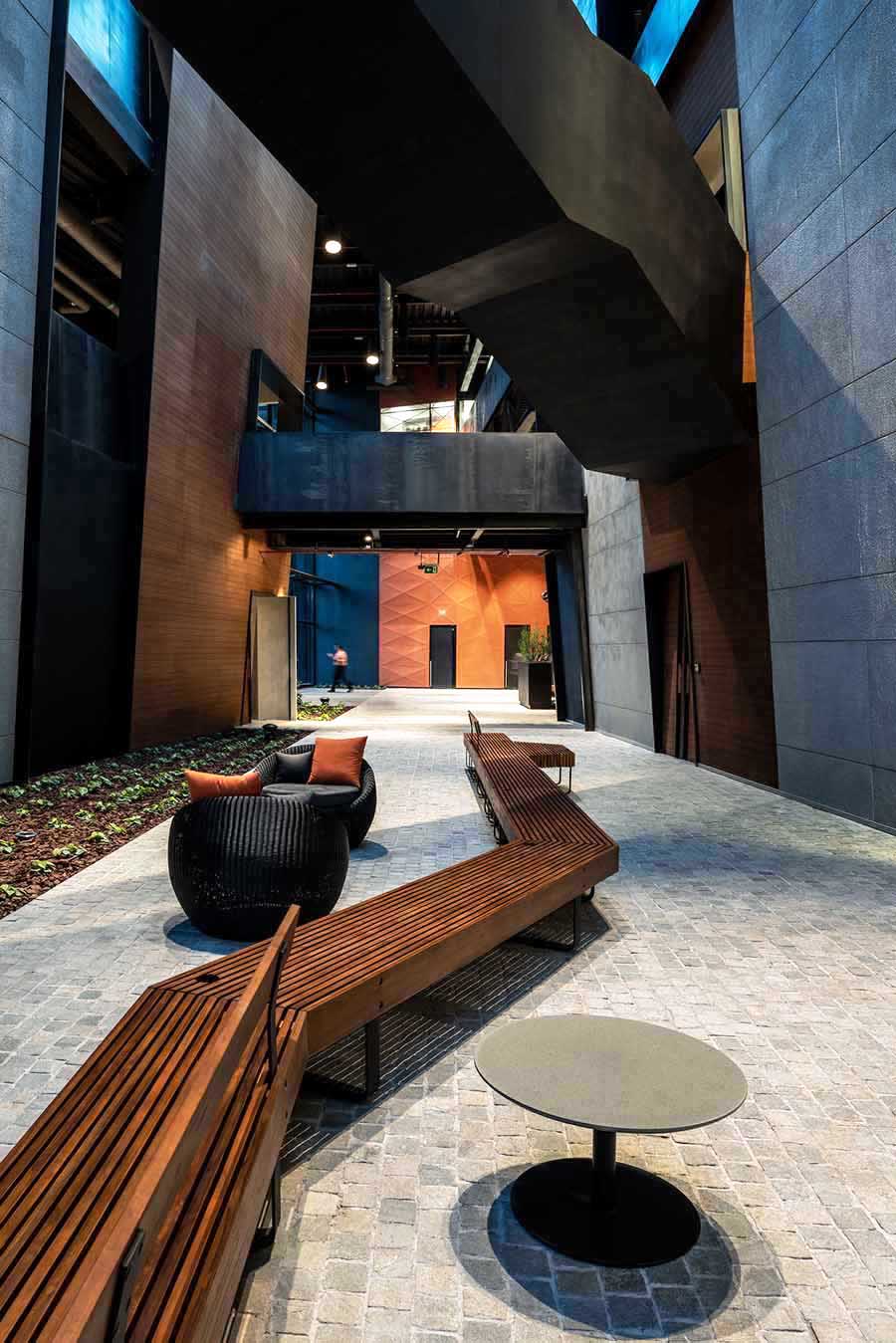 MMA Studio Axiom Telecom