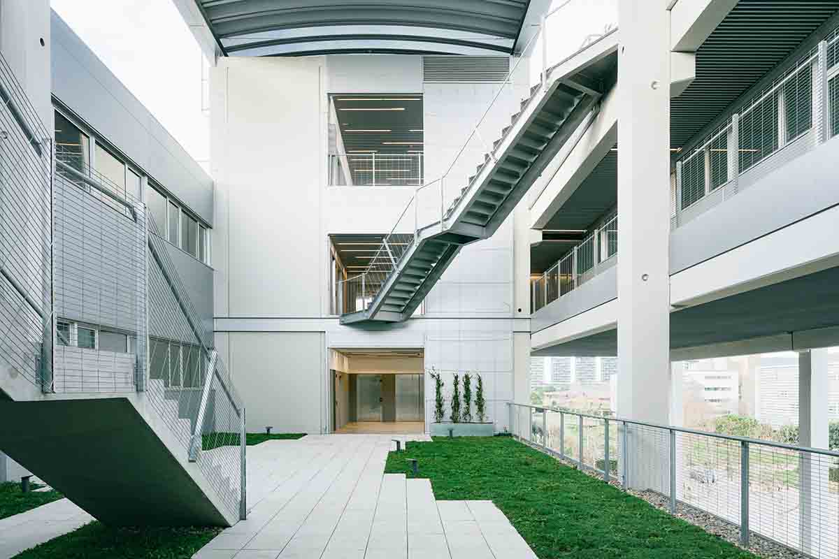 Ignasi Cubiñá, Construcía, EIG