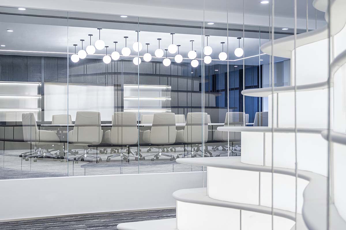 Golong Wormhole de Pines Architects