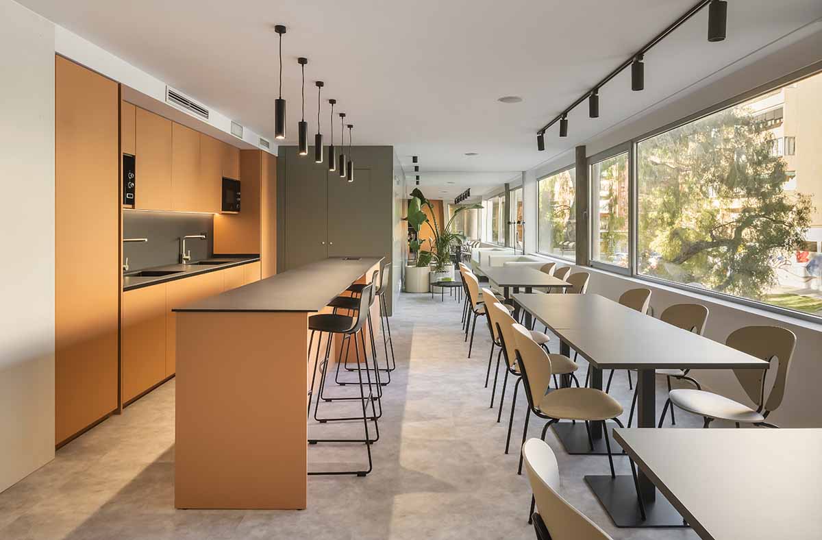 022 Estudio Kova Builder