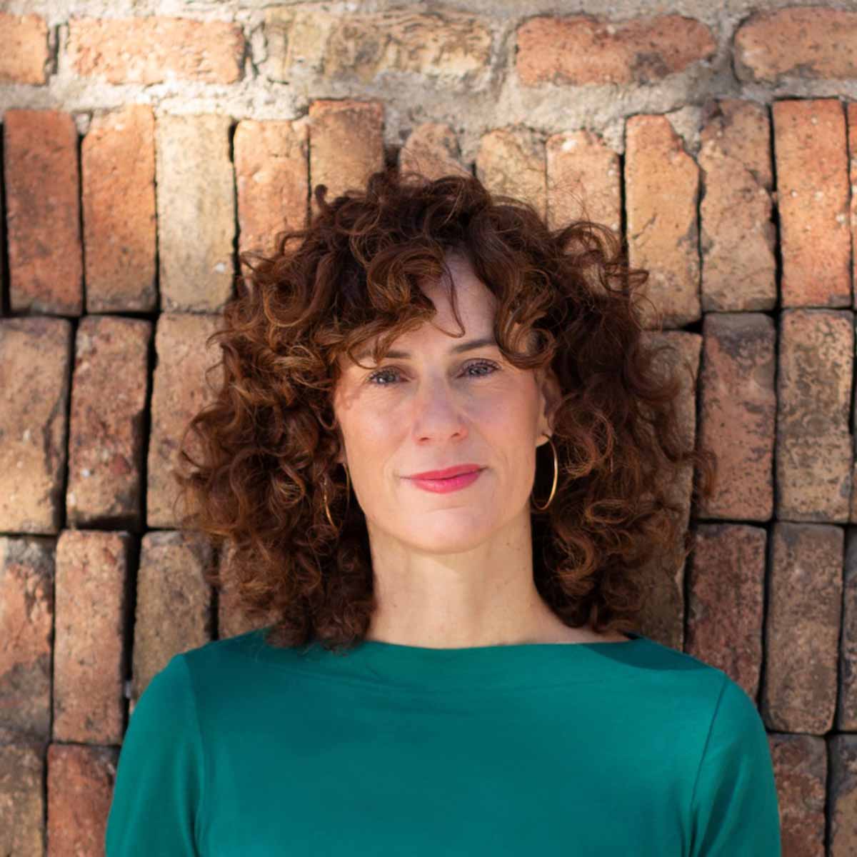 Ana García López, Cara vista