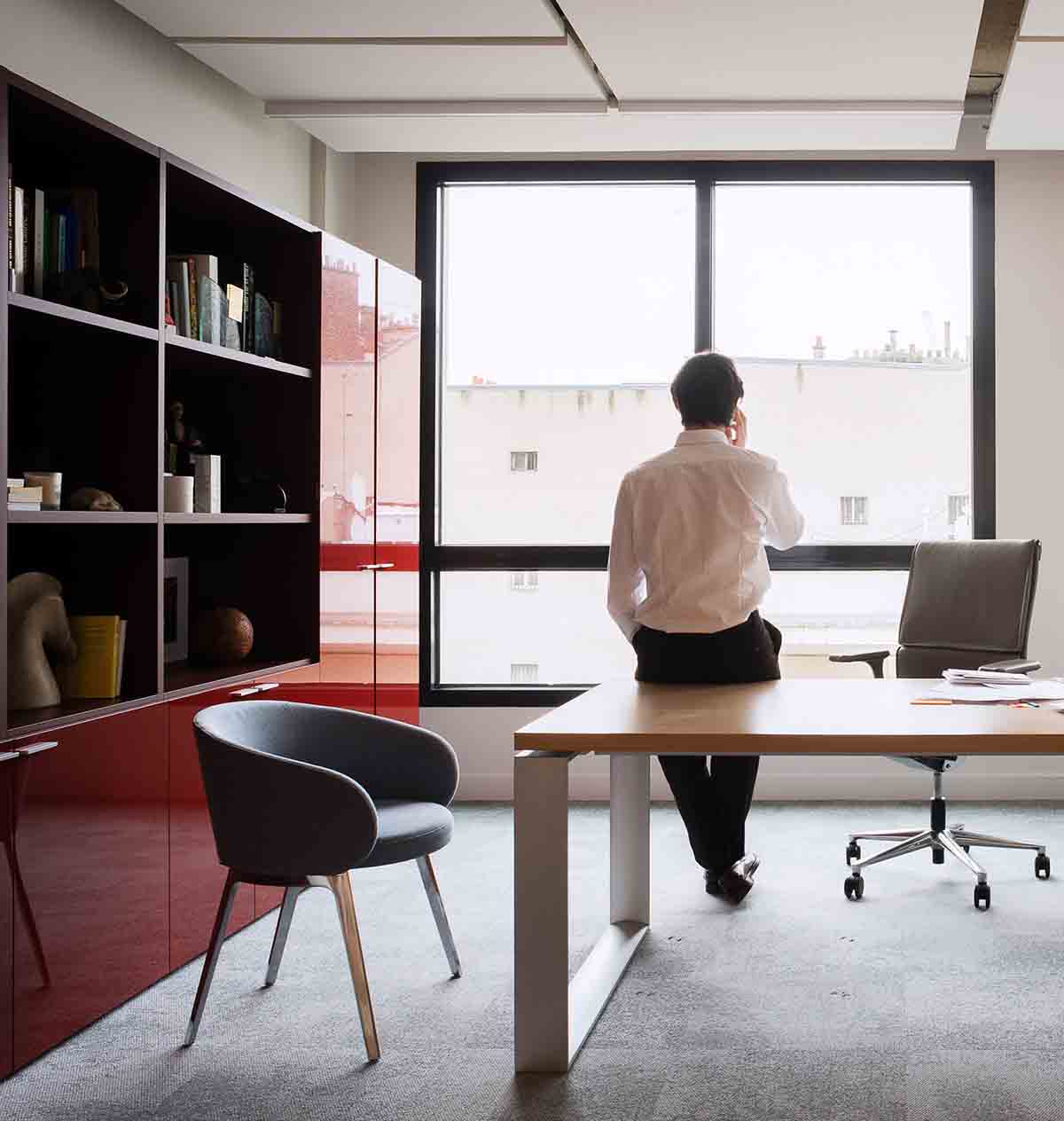 Abogados August Debouzy París, Studio Razavi + Partners