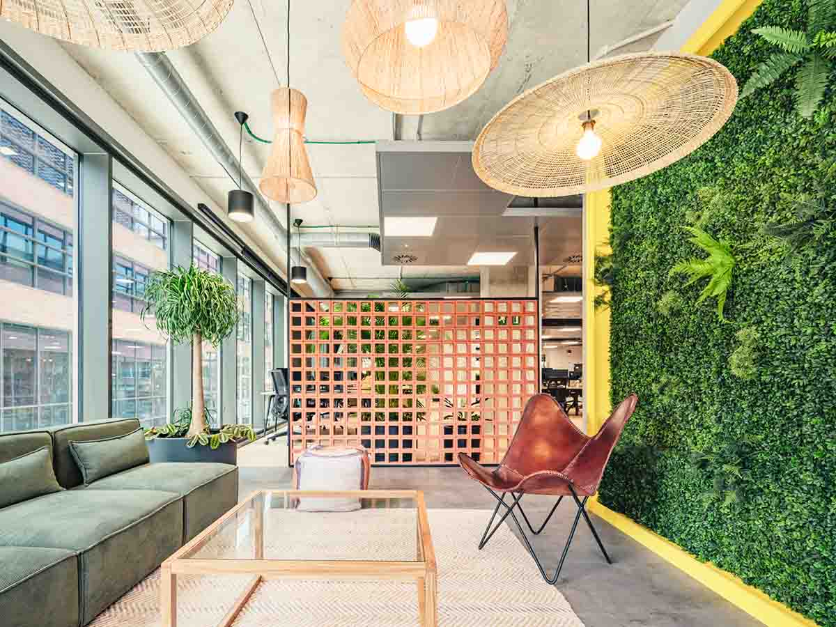Glovo Barcelona, Vivim Studio