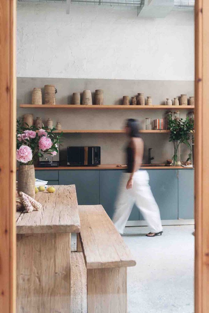 La Puta Suegra, AV62 Arquitectos