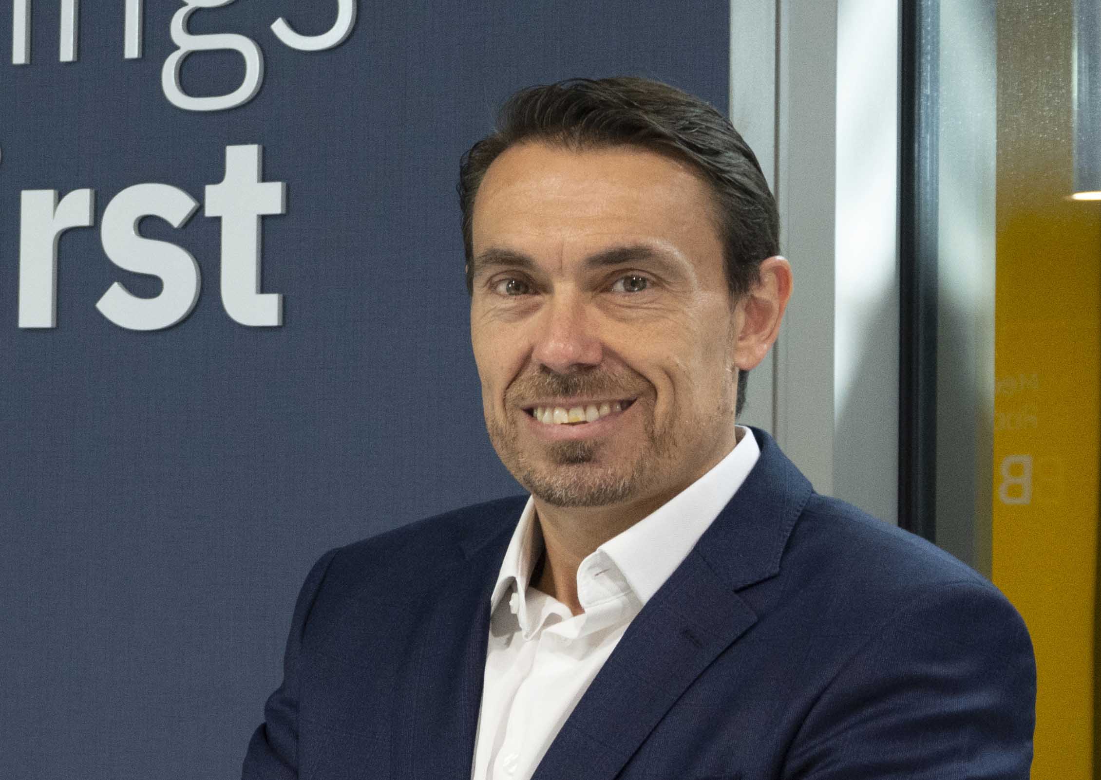 Óscar Garcia Toledo, First Workplaces